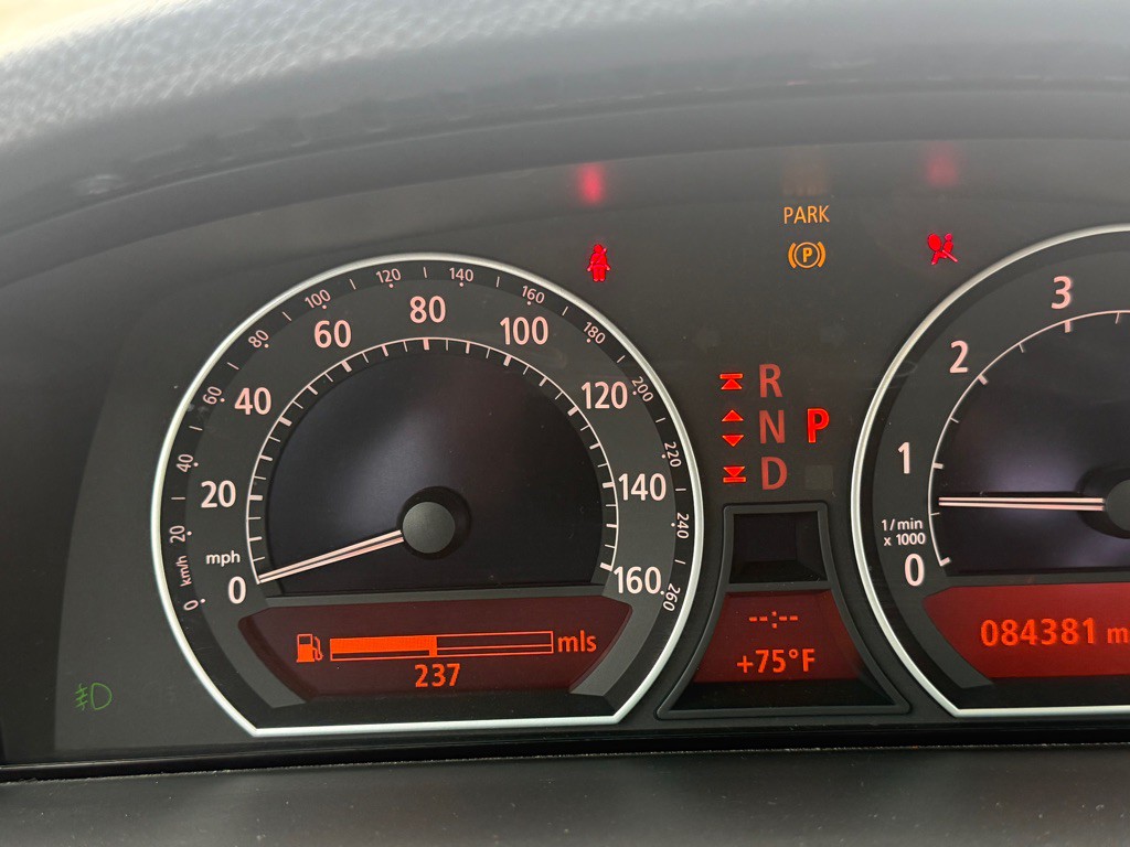 2006 BMW 7 Series Image 40