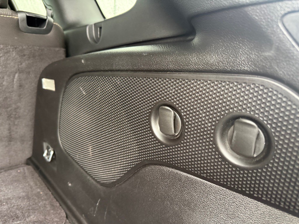 2015 Jeep Cherokee Image 12