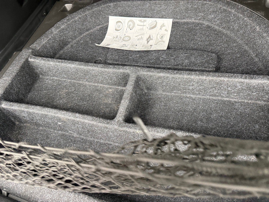 2015 Jeep Cherokee Image 14