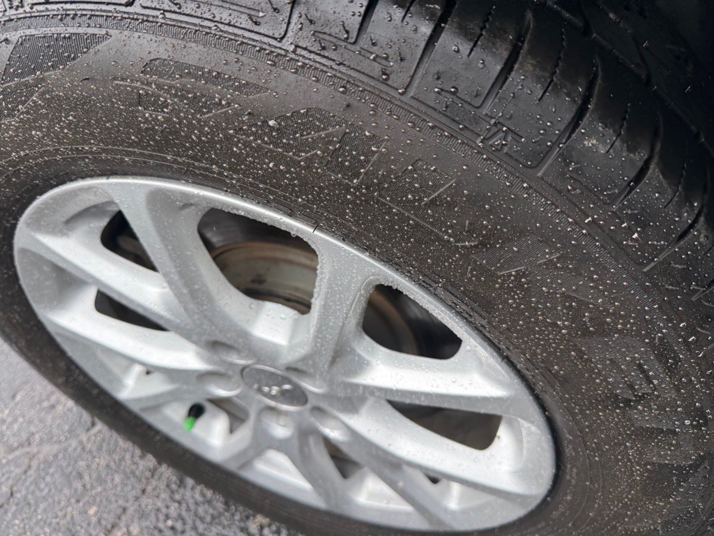 2015 Jeep Cherokee Image 26