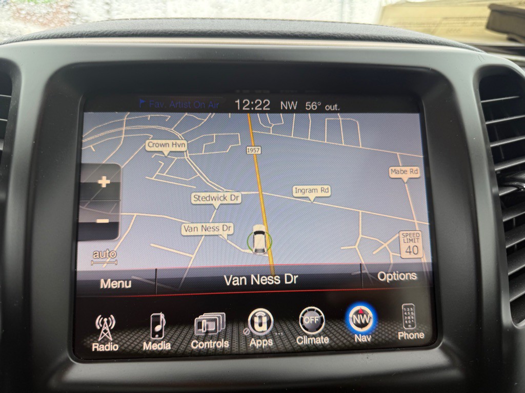 2015 Jeep Cherokee Image 38