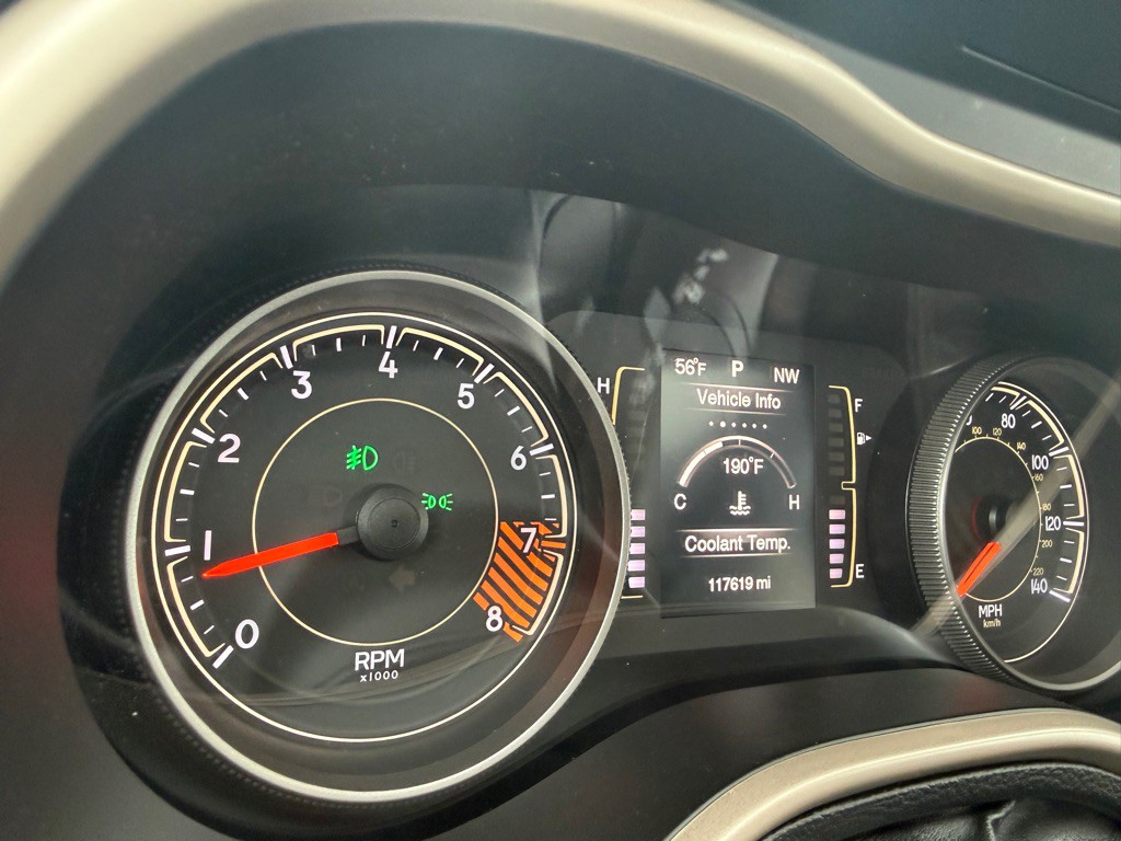 2015 Jeep Cherokee Image 50