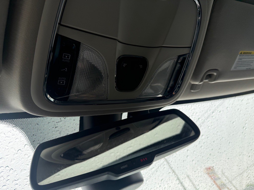 2015 Jeep Cherokee Image 52