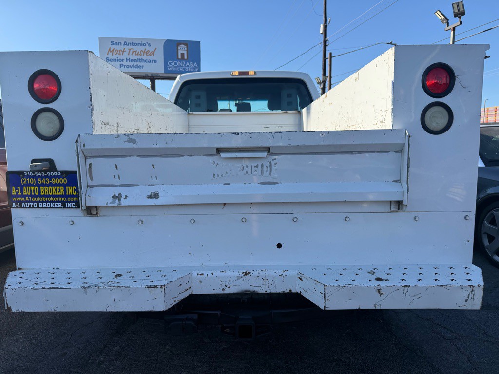 2015 Ford F-250 Image 3