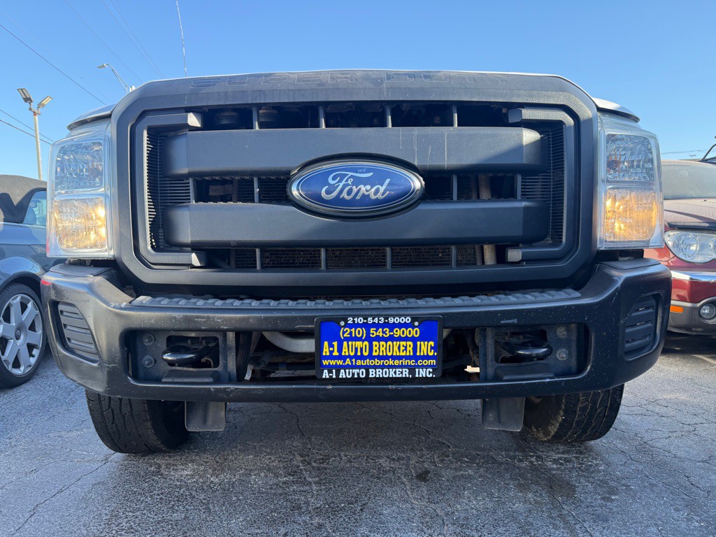 2015 Ford F-250 Image 6