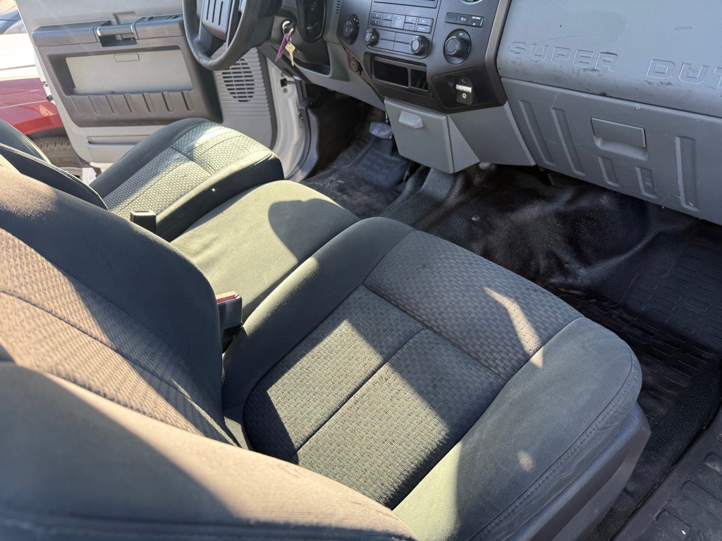 2015 Ford F-250 Image 17