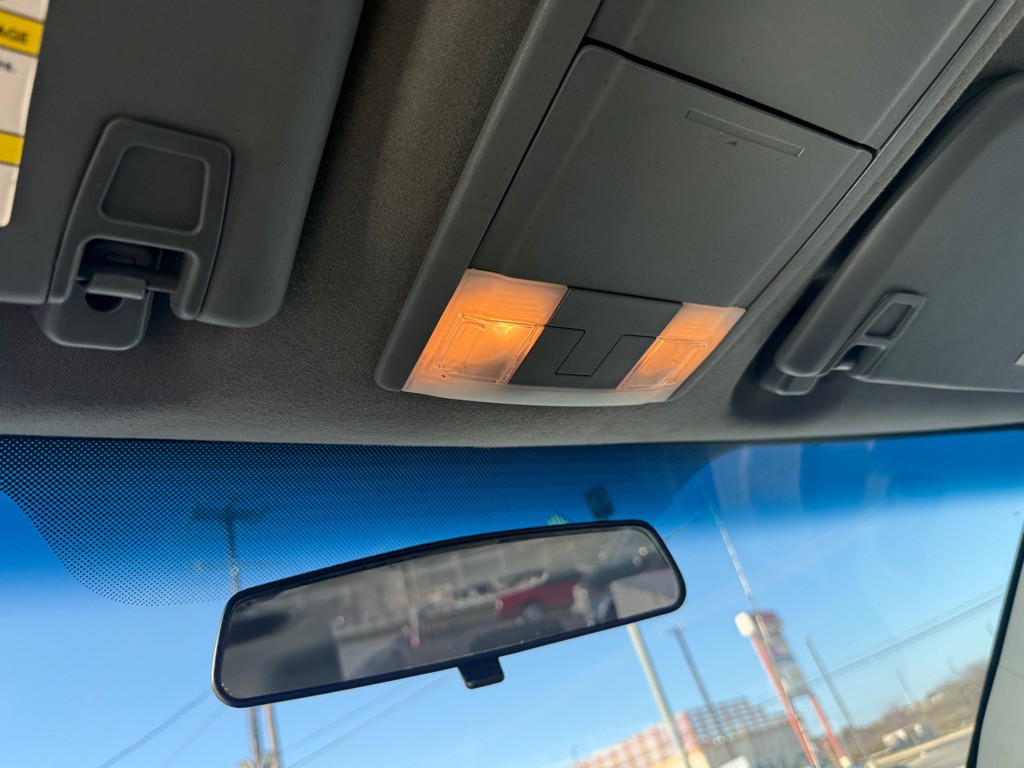 2015 Ford F-250 Image 28