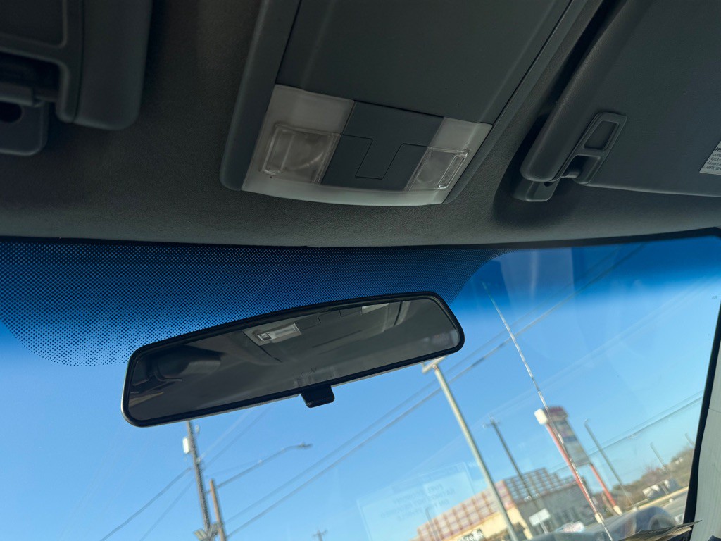 2015 Ford F-250 Image 31