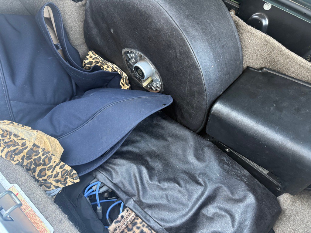 1990 Jaguar XJ Image 44