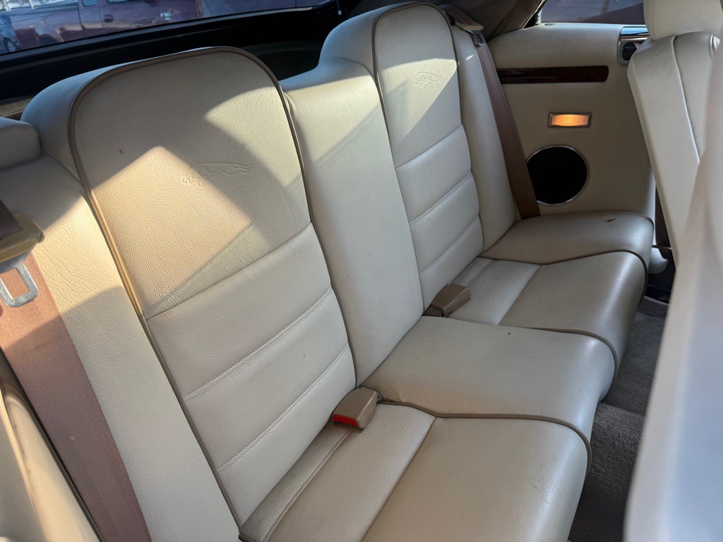 1996 Jaguar XJ Image 15