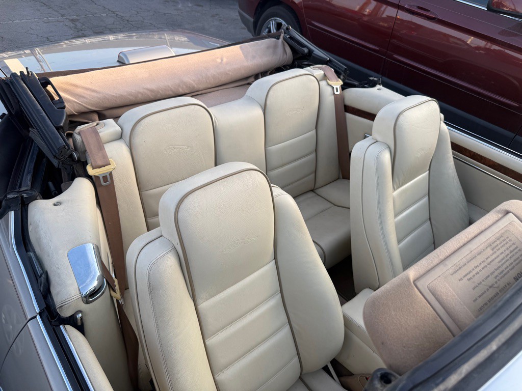 1996 Jaguar XJ Image 30