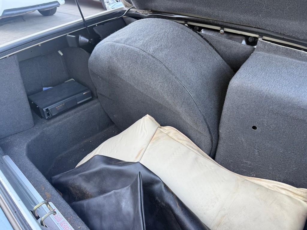 1996 Jaguar XJ Image 37