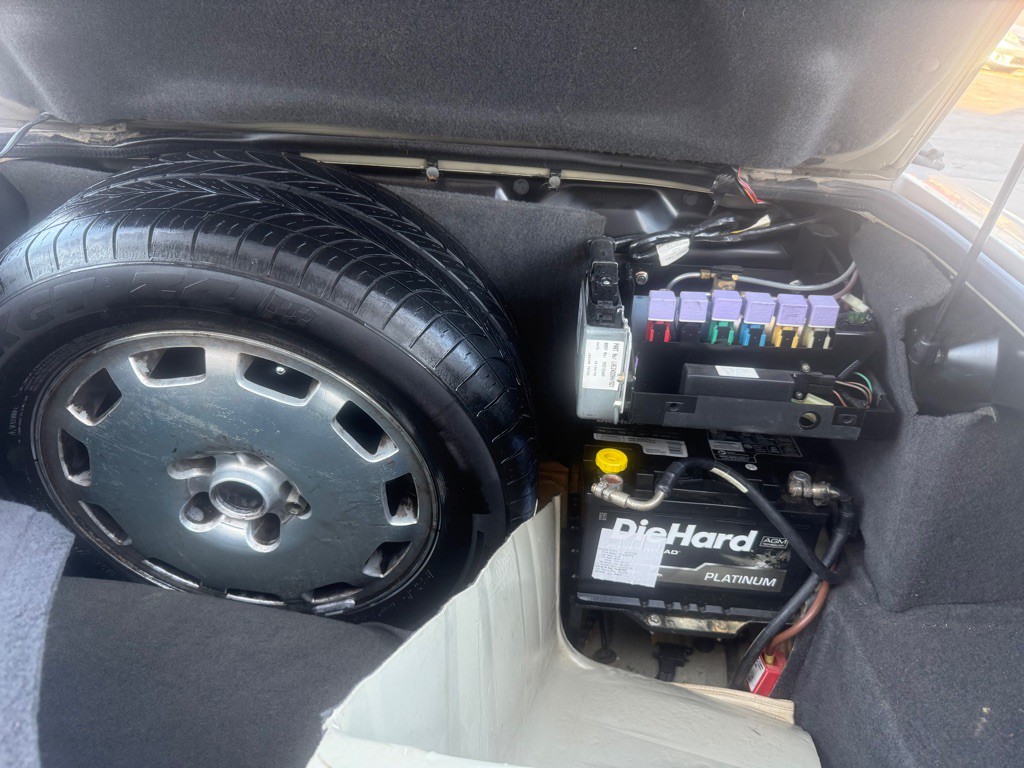 1996 Jaguar XJ Image 39