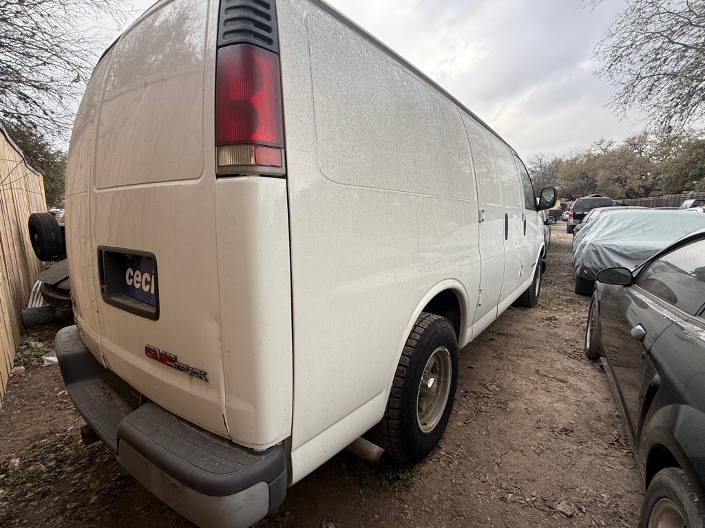 1996 GMC Savana Image 4