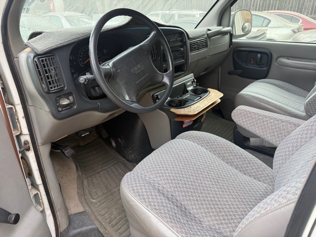 1996 GMC Savana Image 5