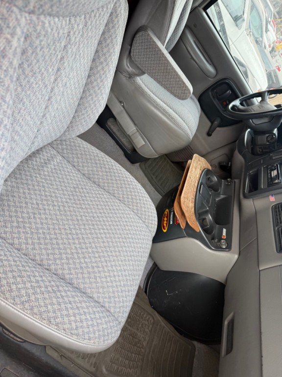 1996 GMC Savana Image 12