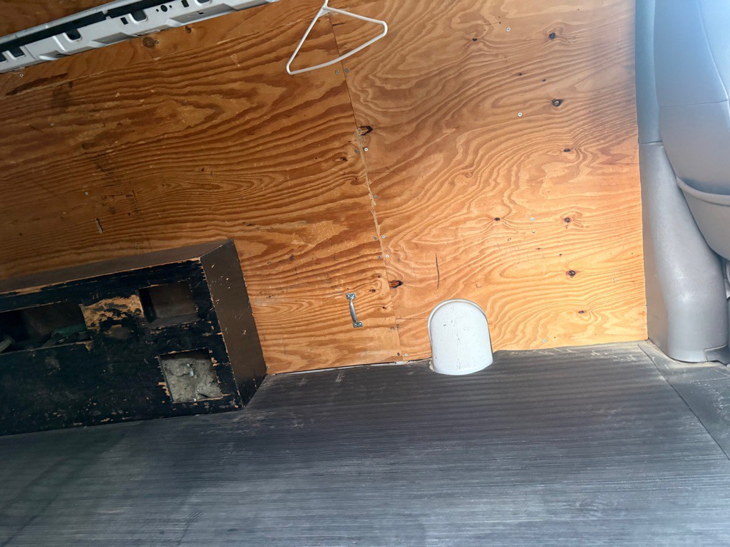 1996 GMC Savana Image 15