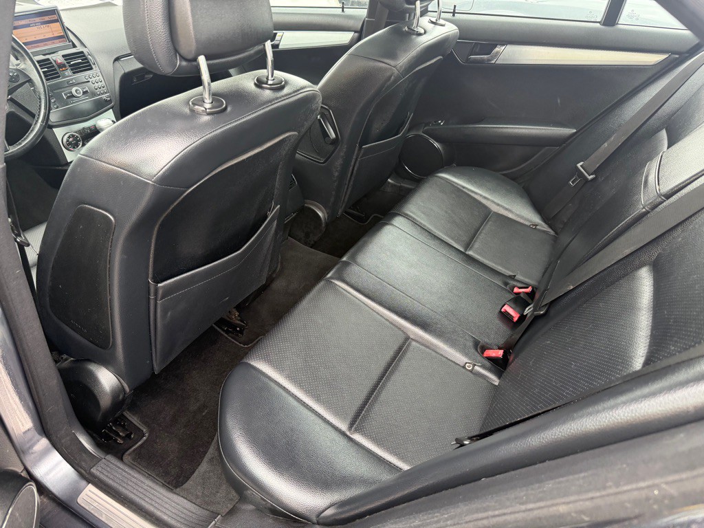 2008 Mercedes-Benz C-Class Image 8