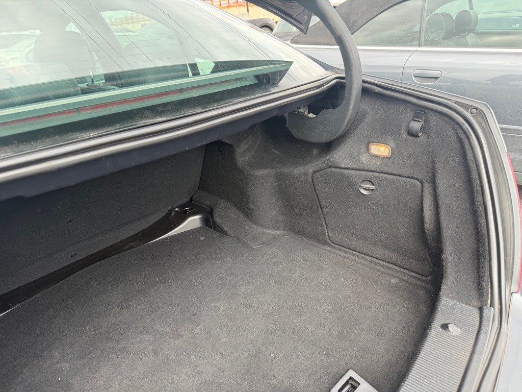 2008 Mercedes-Benz C-Class Image 11