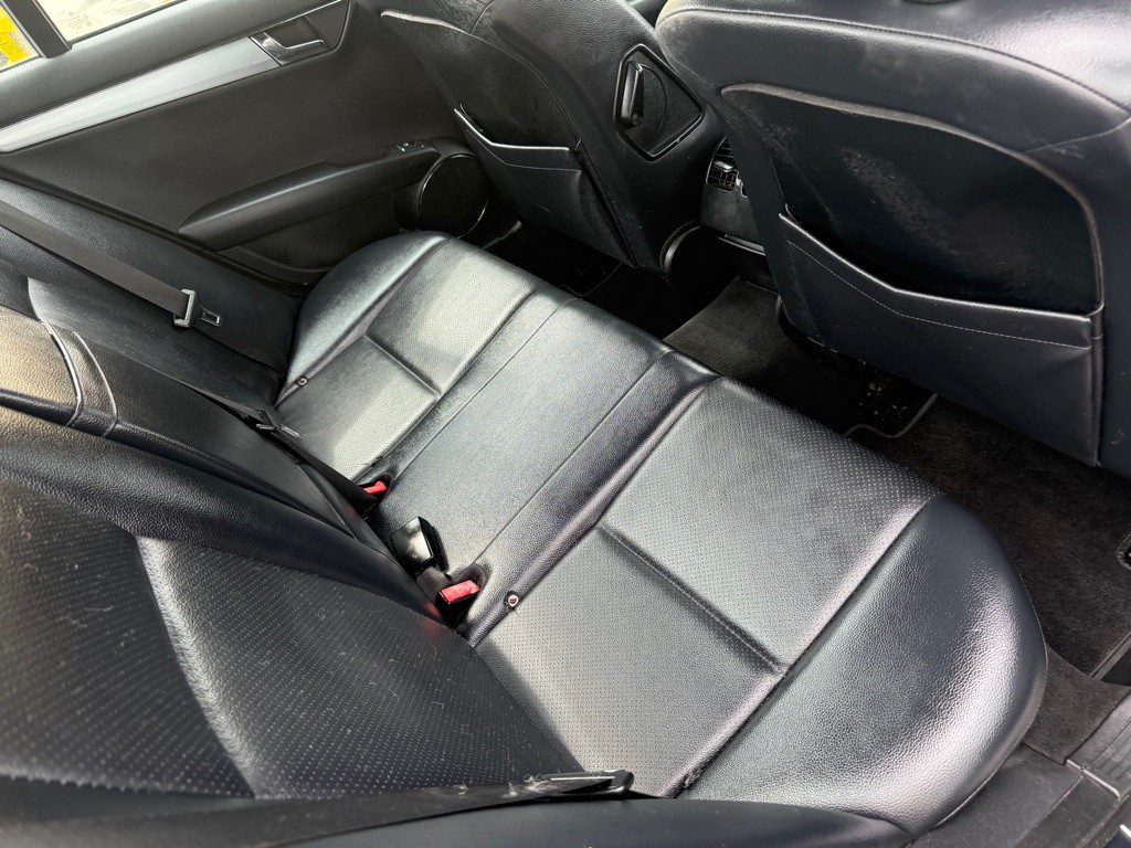 2008 Mercedes-Benz C-Class Image 13