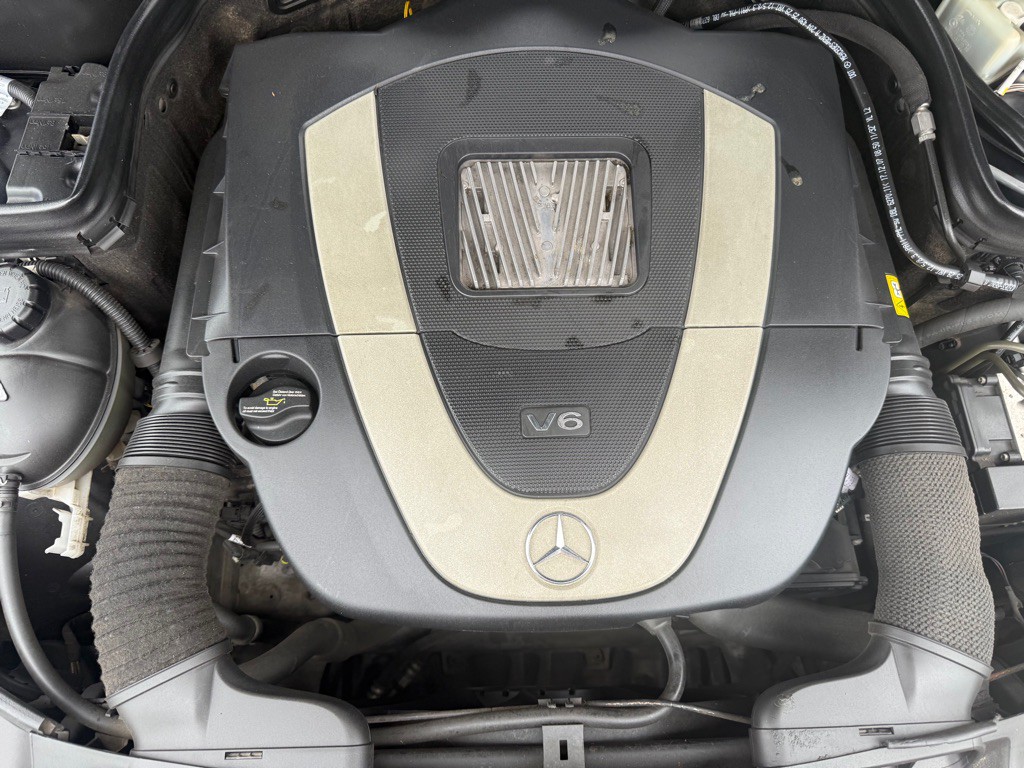 2008 Mercedes-Benz C-Class Image 37