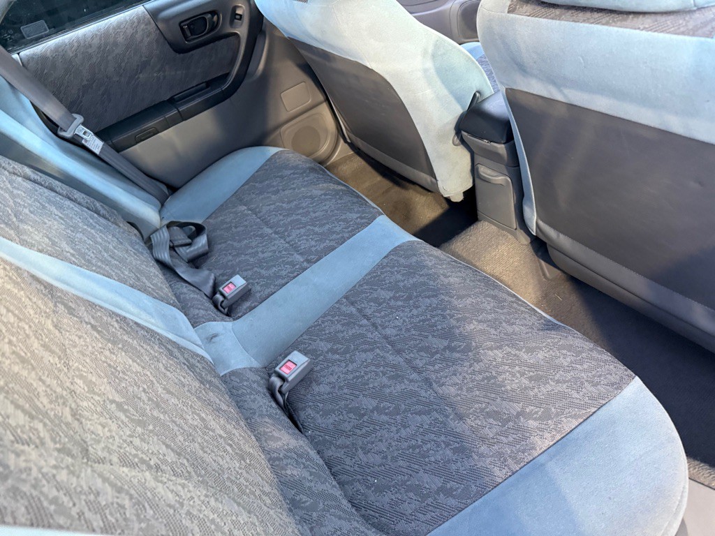 1999 Subaru Forester Image 12