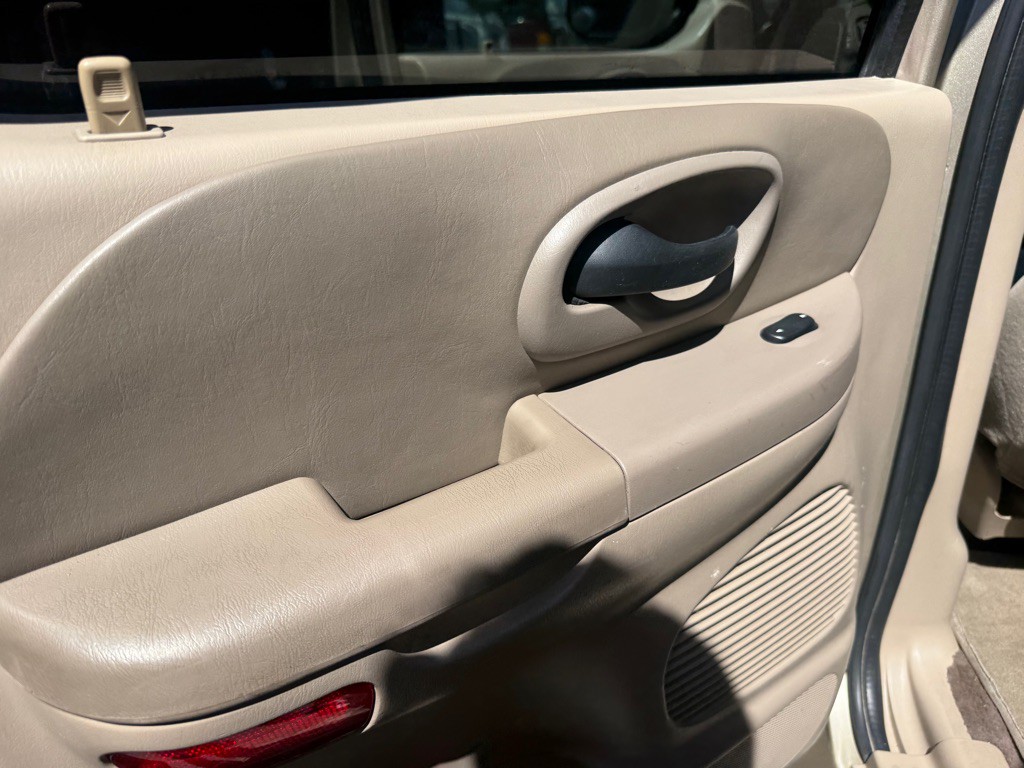 2001 Ford F-150 Image 10