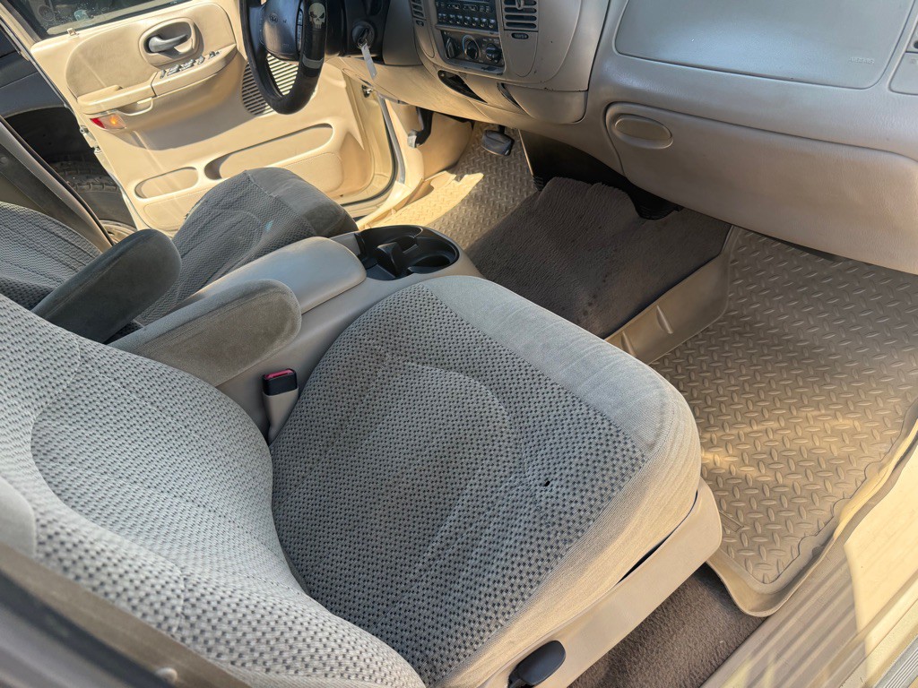 2001 Ford F-150 Image 13