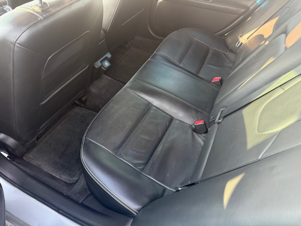 2011 Ford Fusion Image 10