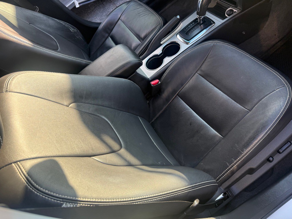 2011 Ford Fusion Image 17