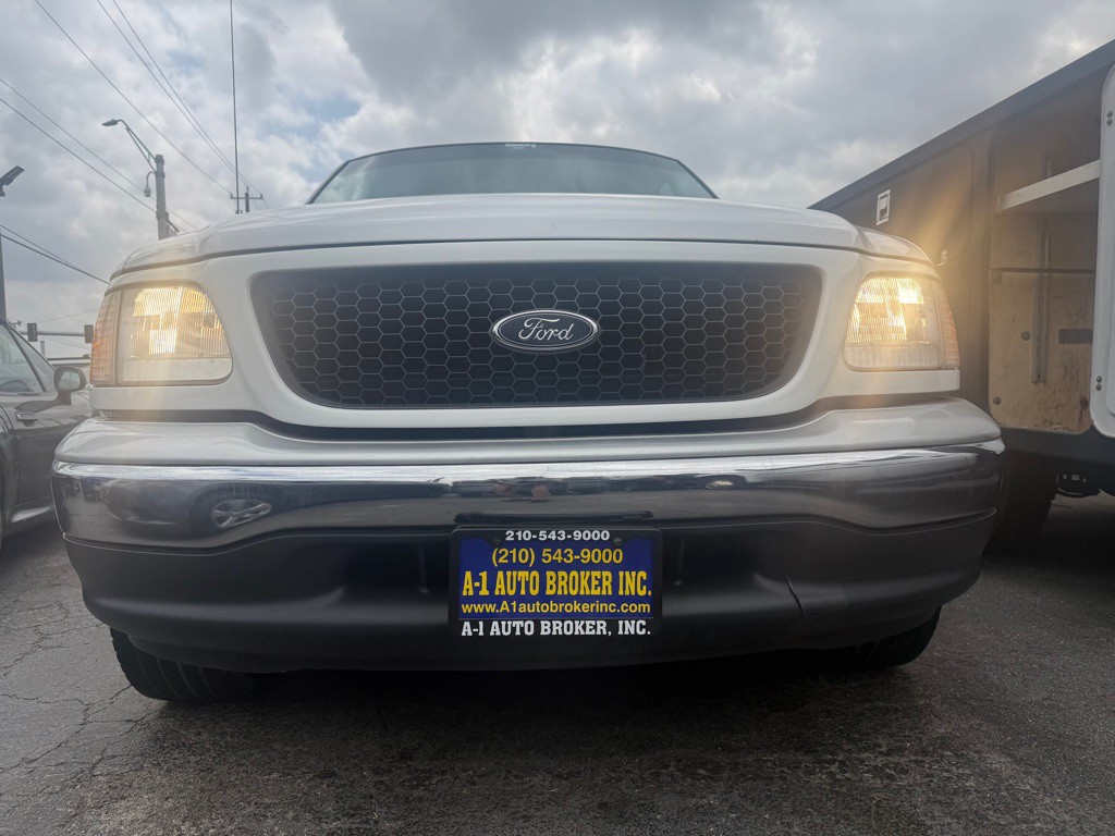 2000 Ford F-150 Image 6