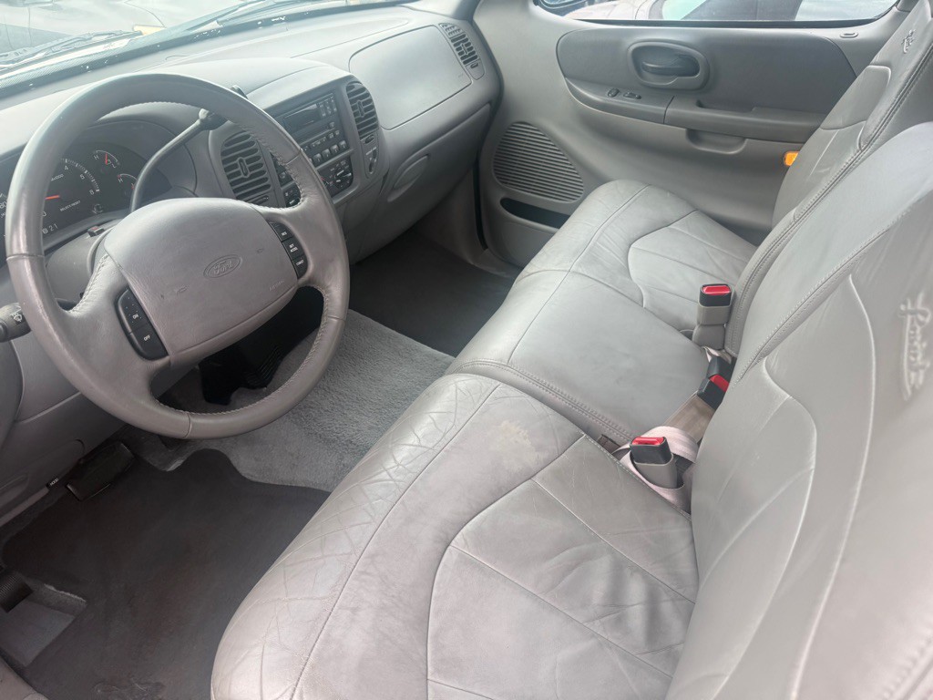 2000 Ford F-150 Image 11