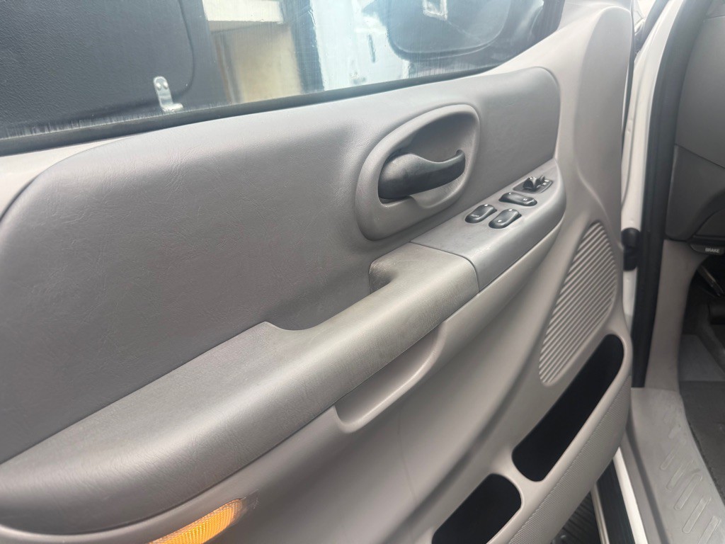 2000 Ford F-150 Image 12