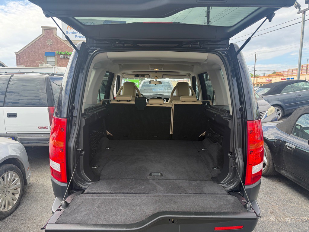 2005 Land Rover LR3 Image 12