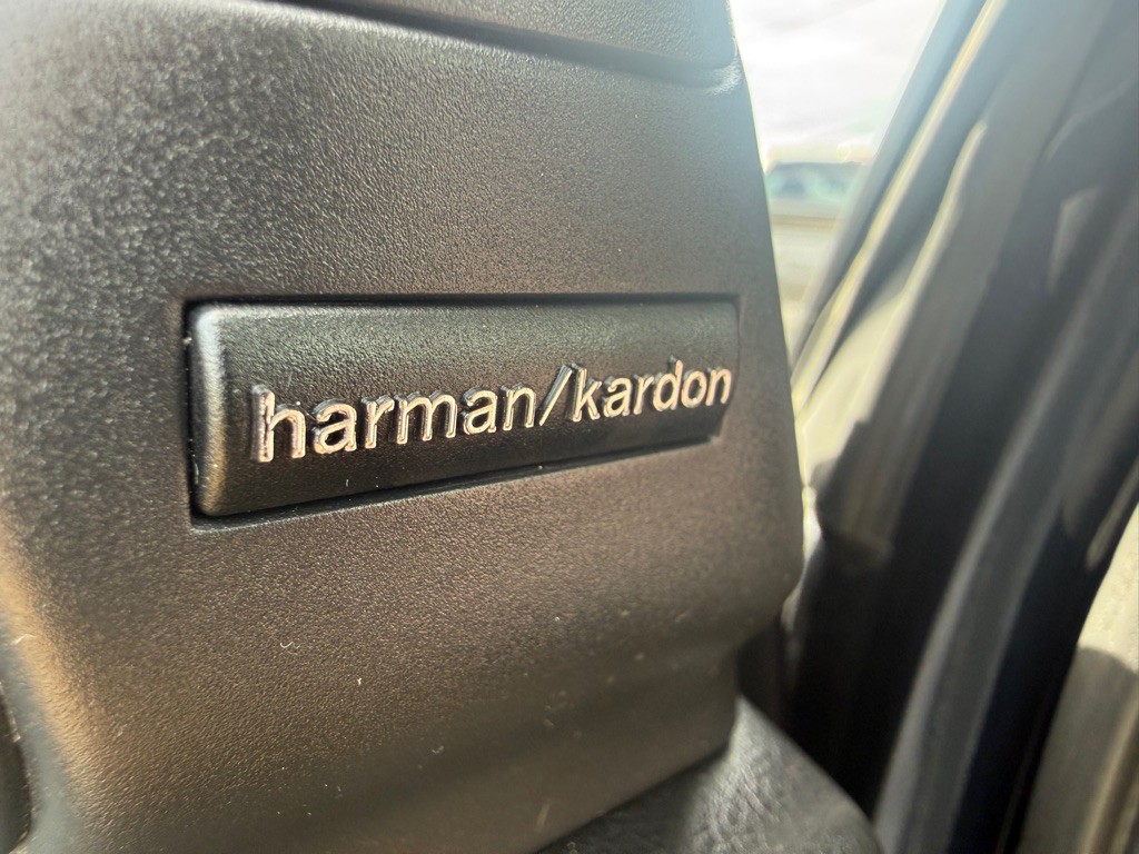 2005 Land Rover LR3 Image 32