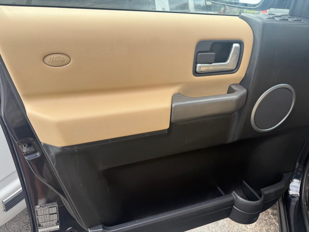 2005 Land Rover LR3 Image 48