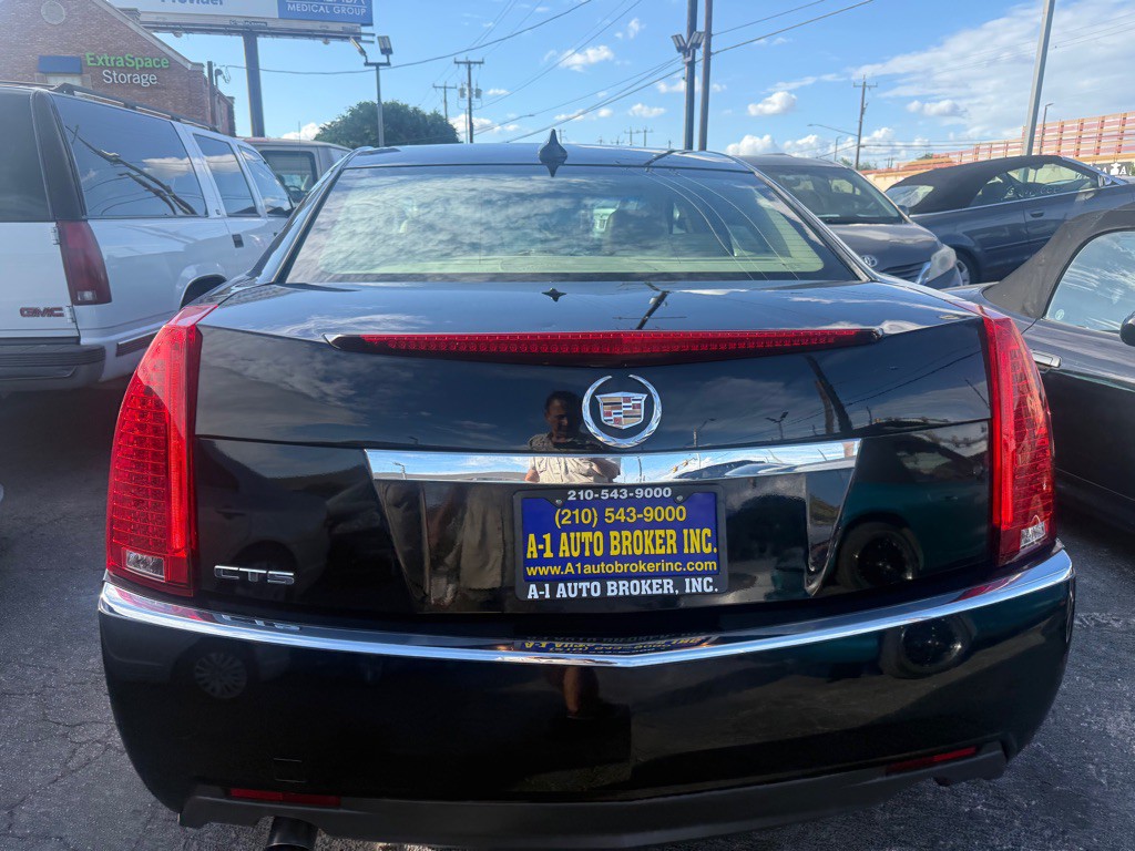 2010 Cadillac CTS Image 3