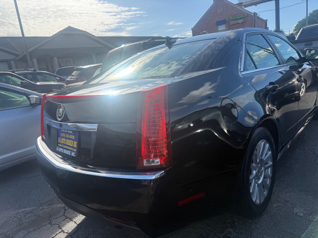 2010 Cadillac CTS Image 4