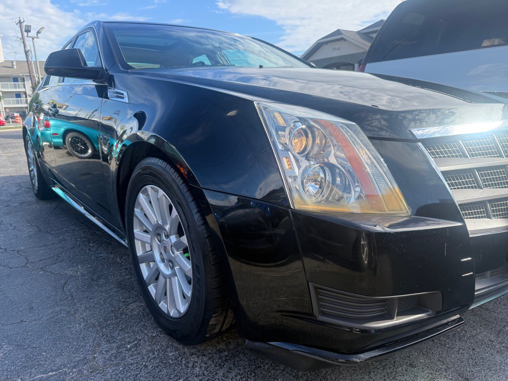 2010 Cadillac CTS Image 5
