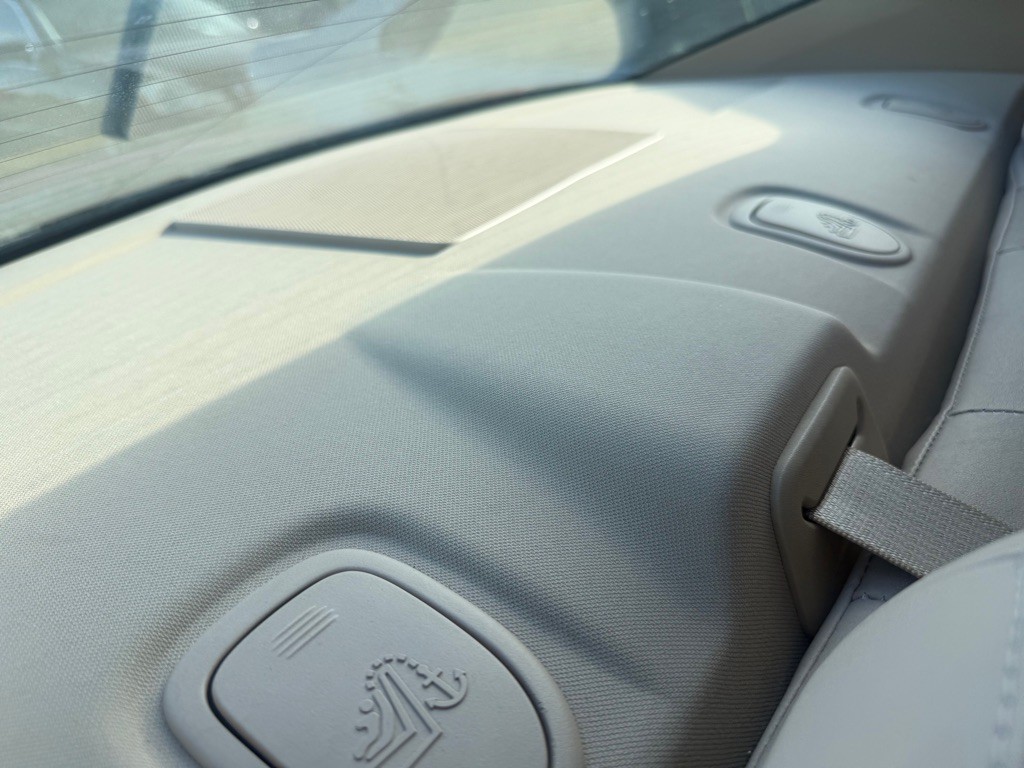 2010 Cadillac CTS Image 19