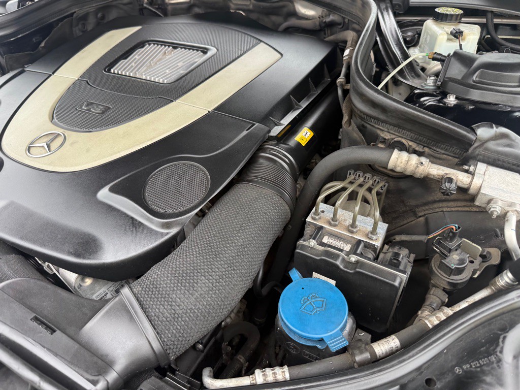2011 Mercedes-Benz E-Class Image 51