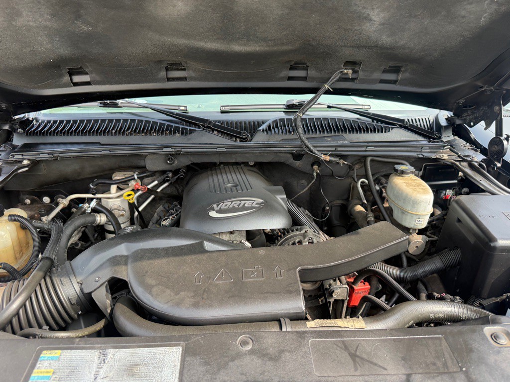 2005 Chevrolet Suburban Image 34