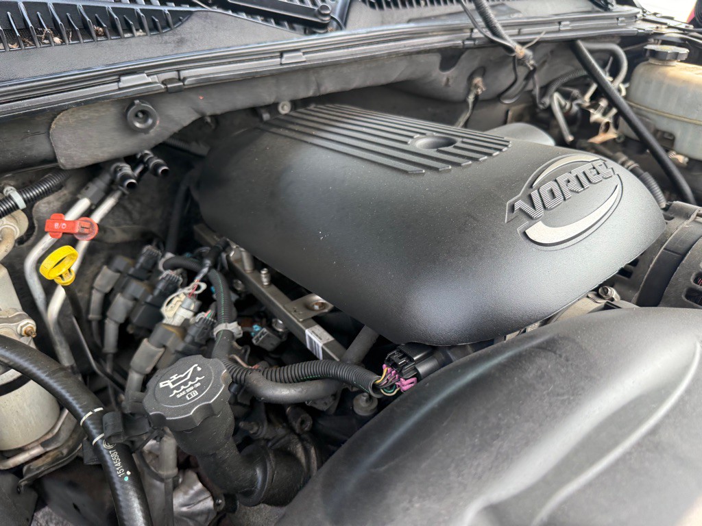 2005 Chevrolet Suburban Image 35