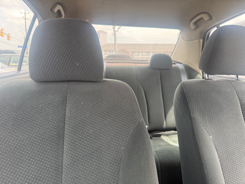 2010 Nissan Versa Image 15