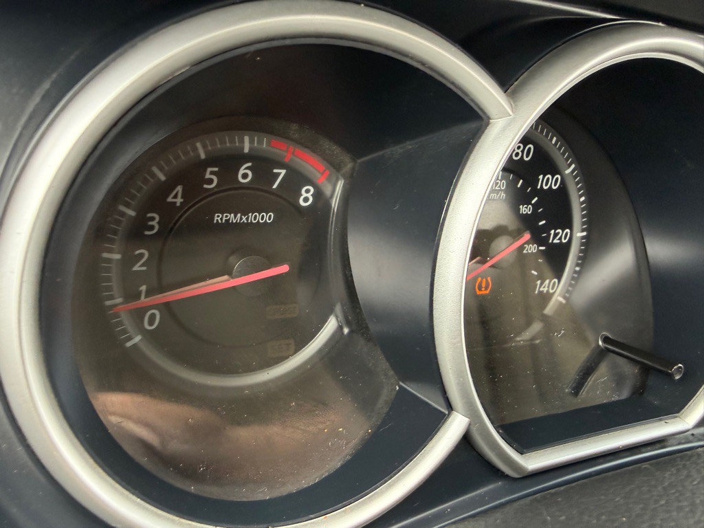2010 Nissan Versa Image 25