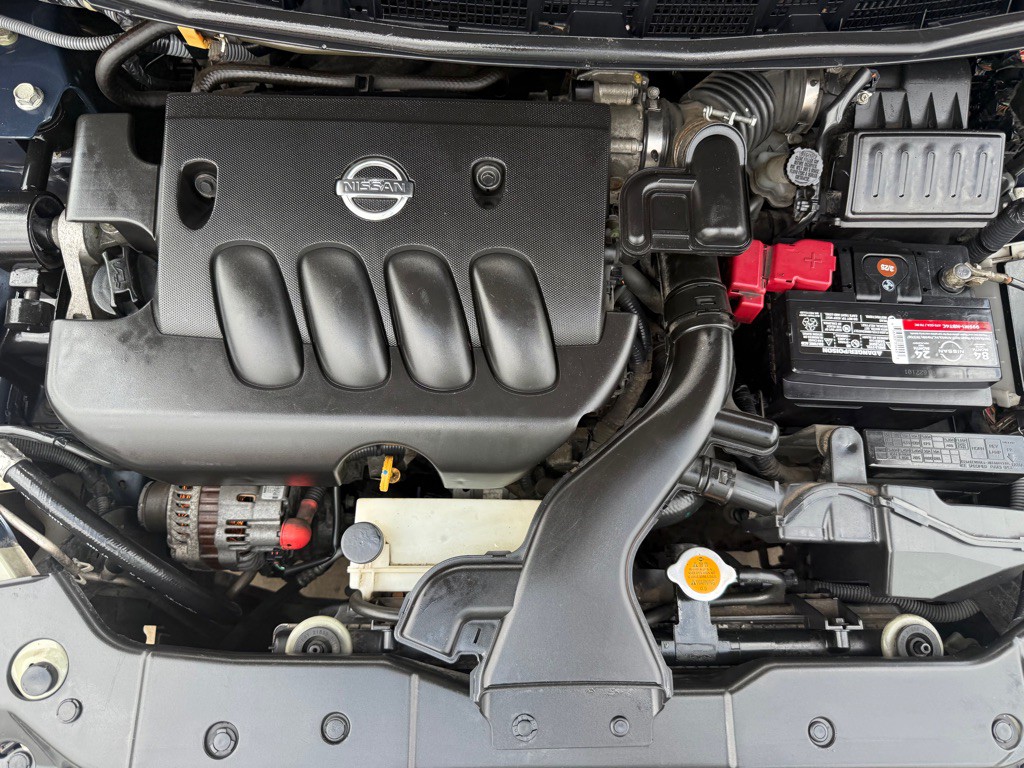 2010 Nissan Versa Image 32