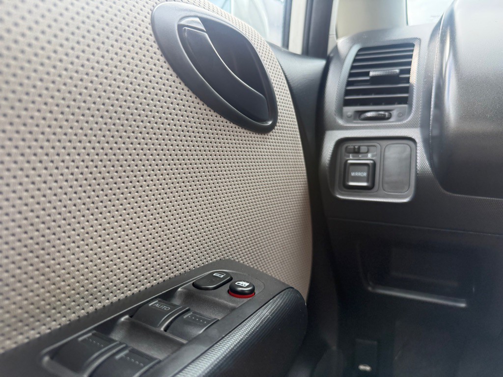 2007 Honda Fit Image 31