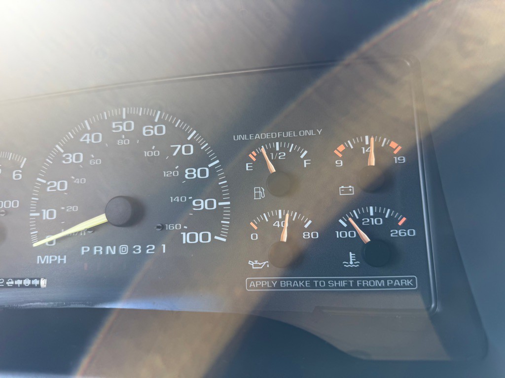 1997 GMC Yukon Image 30