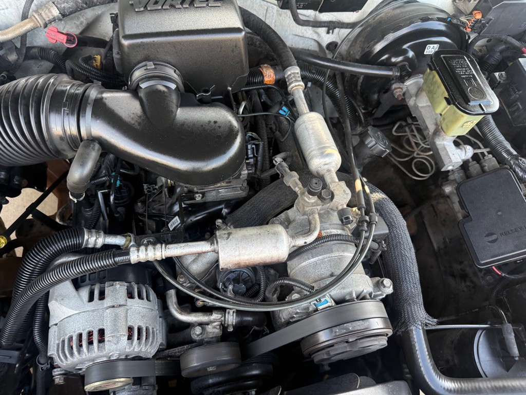 1997 GMC Yukon Image 43