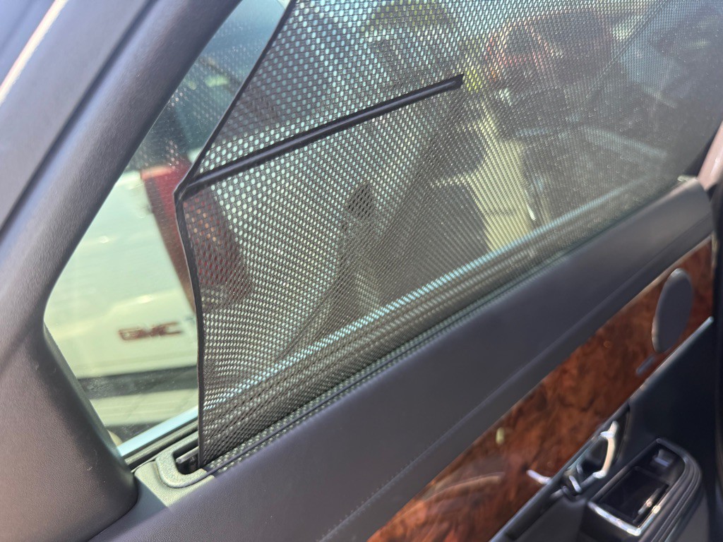 2014 Jaguar XJ Image 11
